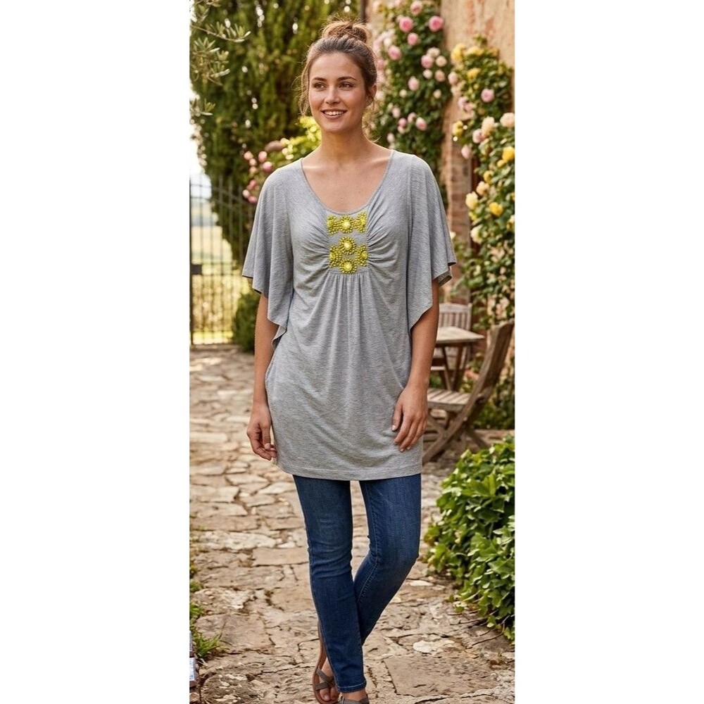 Trina Turk Women’s Gray Beaded Tunic Size Large